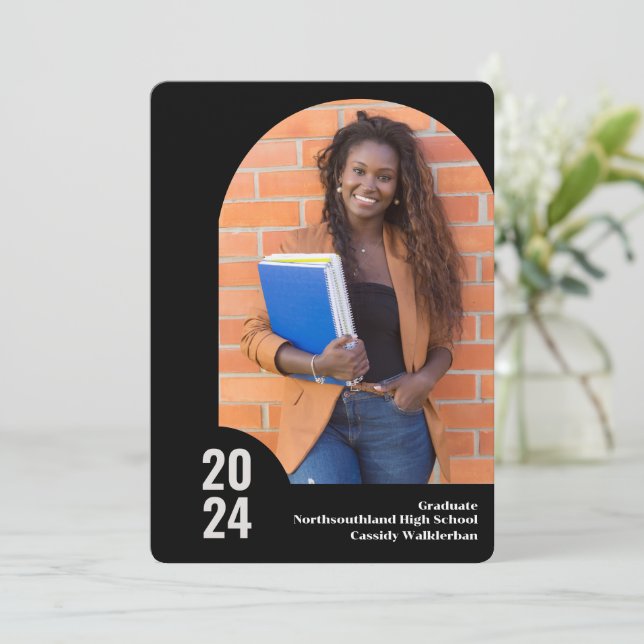 Invitación de Graduación de Foto de Arco Moderno (Anverso de pie)