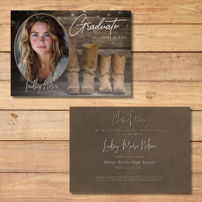 Invitación de graduación fotográfica de Cowboy Boo (Western Cowboy Boots Photo Graduation Announcement)