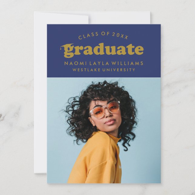 INVITACIÓN DE GRADUACIÓN | GRADUADO RETRO MODERNO  (Anverso)