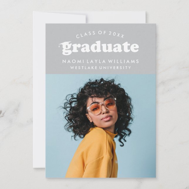 INVITACIÓN DE GRADUACIÓN | GRADUADO RETRO MODERNO  (Anverso)