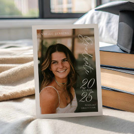 Invitación de graduación moderna de clase simple 2