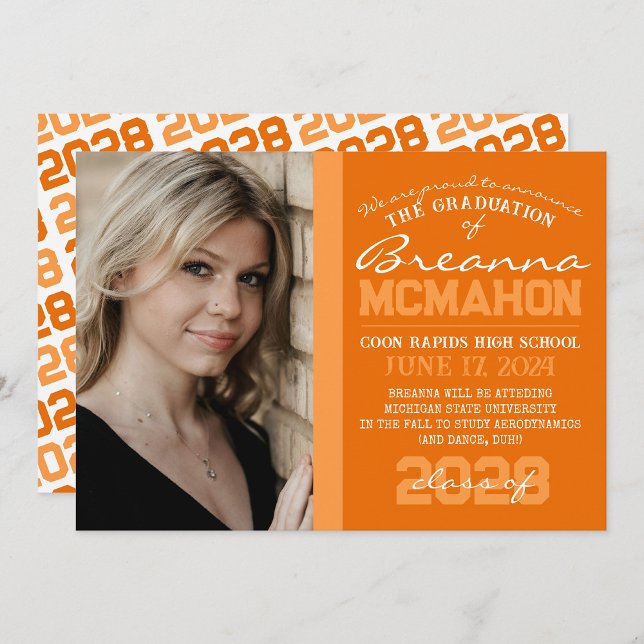 Invitación de graduación moderna naranja y blanca (Subido por el creador)
