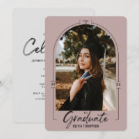 Invitación de graduación púrpura de Arco Moderno y