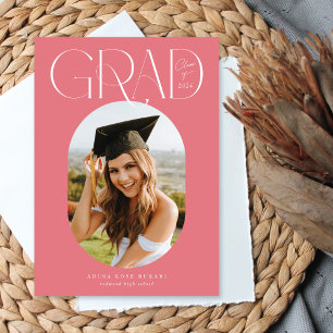 Invitación de graduación rosada de moda Oval One P