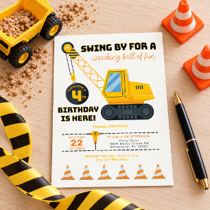 Invitación de grúa de construcción para el 4º cump