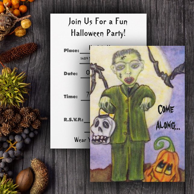 Invitación de Halloween al Personalizado Little Fr (Little Frankenstein with skull, pumpkin and bats in full moon on Halloween party invitations.)