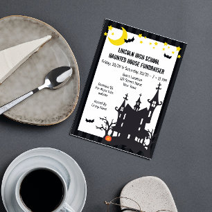 Invitación de Halloween en casa embrujada