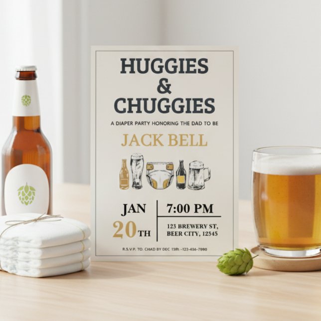 Invitación de Huggies y Chuggies (Huggies and chuggies invite on table with beers and diapers)
