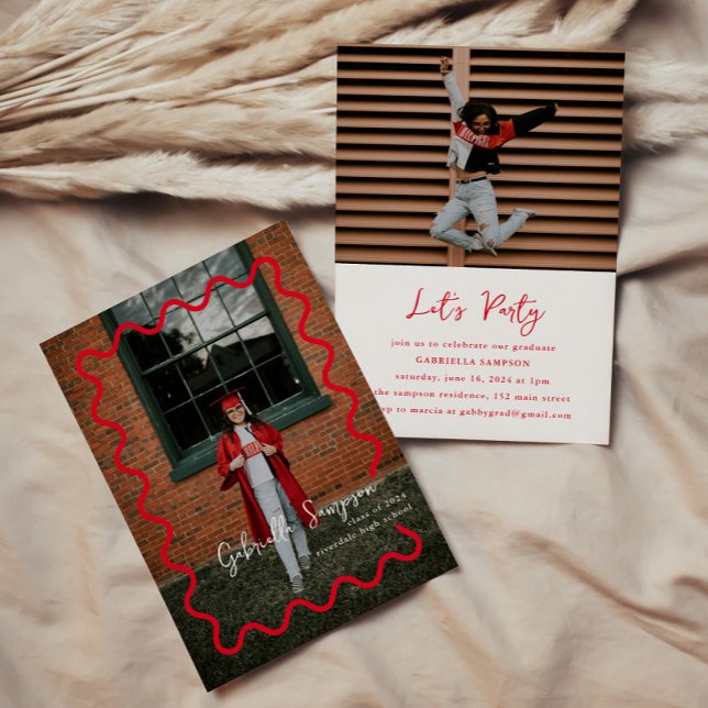 Invitación de invitaciones a graduación Red Modern (Subido por el creador)