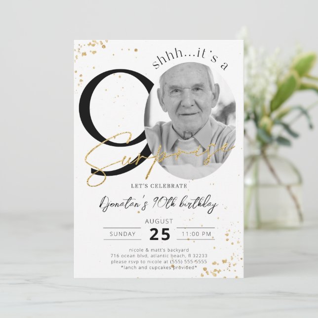 Invitación de la foto de oro de cumpleaños número  (Anverso de pie)