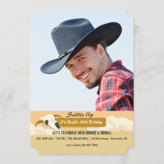 Invitación de la foto del cráneo de la vaca
