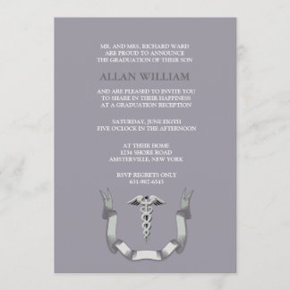 Invitación de la graduación de la guirnalda del
