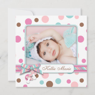 Invitación de la niña del lunar