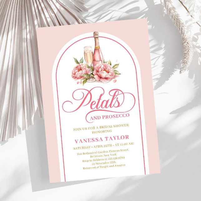 Invitación de lluvia de oro rosa con pétalos chic  (Chic petals and prosecco blush gold shower invite)