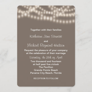 Invitación de matrimonio con luz de cadena en taup