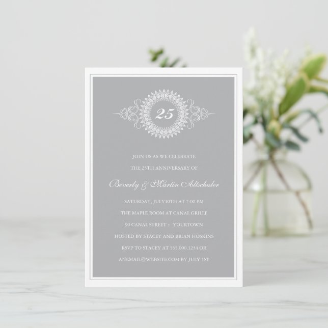 Invitación de medallón para fiesta de aniversario  (Anverso de pie)