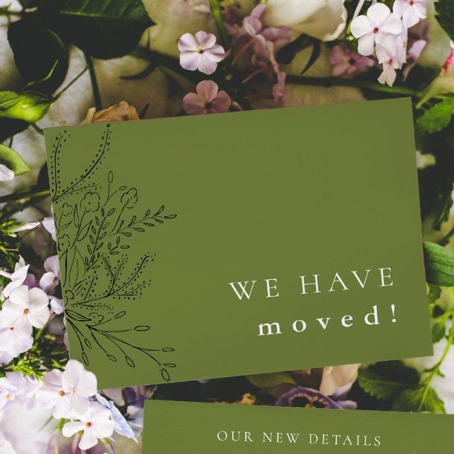 Invitación de movimiento Bouquet Green (Green Overflowing Bouquet We Have Moved floral moving announcement card.)
