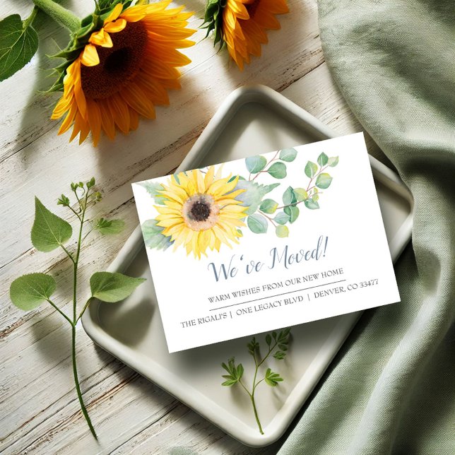 Invitación de movimiento de nuevo hogar de girasol (Small moving announcement cards feature watercolor sunflower and eucalyptus art Victoria Grigaliunas)