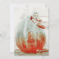 Invitación de niño vintage en una calabaza gigante