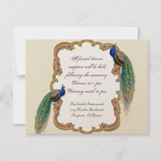 Invitación de oro de la recepción del pavo real y