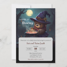 Invitación de oso bruja para baby shower de Hallow