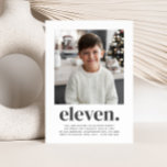 Invitación de primer cumpleaños a la foto de Eleve<br><div class="desc">Una moderna invitación para el cumpleaños 11 con tu propia foto y la palabra 'once' debajo. También puede editar todos los colores y estilos del texto - sólo tiene que hacer clic en el botón 'Personalizar' -> 'Editar usando la herramienta de diseño'.</div>