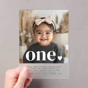Invitación de primer cumpleaños a una foto de un c