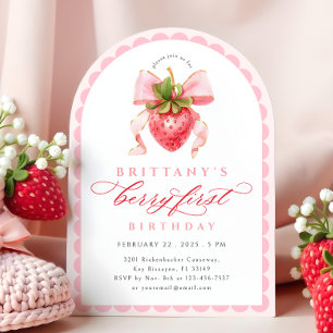 Invitación de primer cumpleaños de Berry rosa