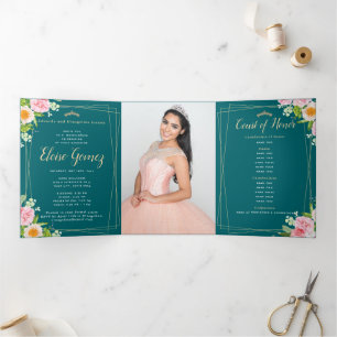 Invitación de Quinceanera floral del tríplio verde