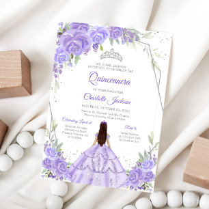 Invitación de Quinceañera Floral Púrpura