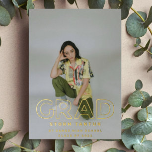 INVITACIÓN DE RELIEVE METALIZADO DORADO DE GRADO D