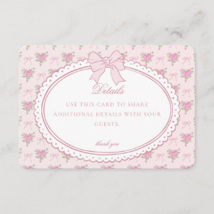 Invitación de tarjeta con detalles florales elegan
