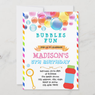 invitación de tarjeta de palabra burbujas lindas