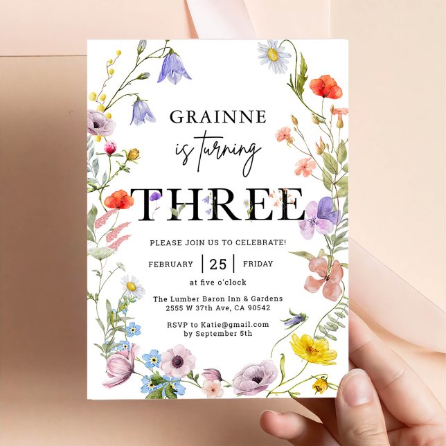 Invitación de tercer cumpleaños a Chica de temas d (Subido por el creador)