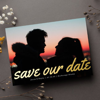 Invitación de texto moderno multifotografía