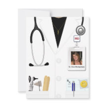 Invitación de una mujer a un partido de graduación