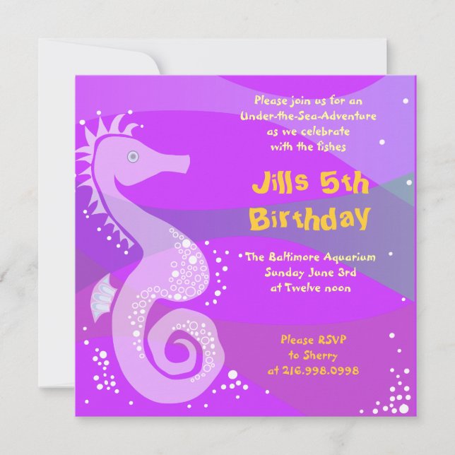Invitación Debajo de la chica marchosa del feliz cumpleaños (Anverso)