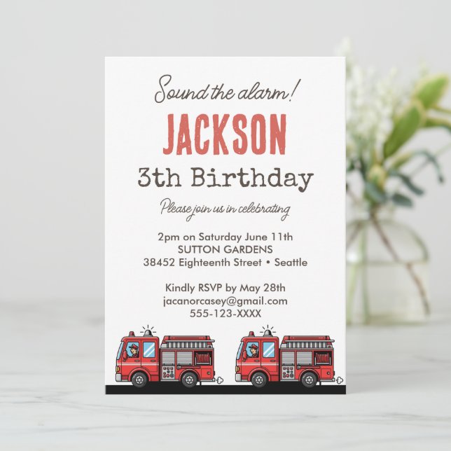 Invitación Decoración de fiesta de camión de bomberos rojo |  (Anverso de pie)