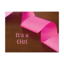 Invitación del bebé es una postal de la cinta rosa