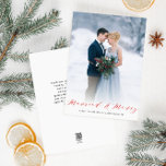 Invitación del boda fotográfico de navidades casad<br><div class="desc">Un diseño moderno de superposición fotográfica con escritura de letras rojas y una hermosa imagen. Los colores y el texto,  incluida la imagen,  se pueden personalizar.</div>