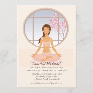 Invitación del chica de la yoga