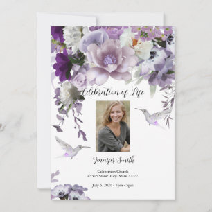 Invitación del colibrí con flores de lavanda