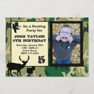 Invitación del cumpleaños de la caza de Camo de
