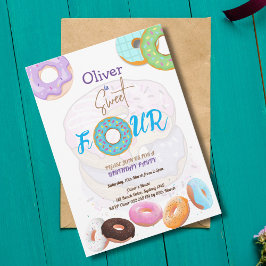 Invitación del niño del cuarto cumpleaños de Donut