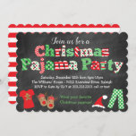 Invitación del partido Pajama - Chalkboard<br><div class="desc">Esta divertida y festiva invitación a los Navidades Fiesta Pajama estilo chalet es perfecta para cualquier evento temático de Navidad Pajama! Este diseño presenta un fondo de pizarra, letras de motivos de color Navidades brillantes, y divertidos gráficos Navidades y ilustraciones a lo largo de la parte inferior incluyendo pijamas Navidades,...</div>