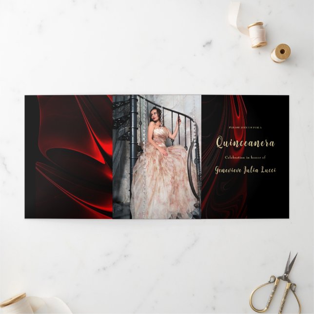 Invitación del partido Red Satin Quinceanera (Exterior)