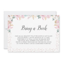 Delicada floral y algodón traen un libro