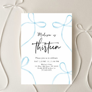 Invitación Delicado Blue Bow Coquette 13 cumpleaños