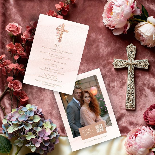 Invitación Delicate Blush Glitter Christian Cross Wedding (Delicate Charming Blush Pink Glitter Christian Cross Wedding Invitation Cards with Back Photo.)
