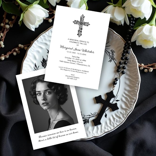 Invitación Delicate Christian Cross Minimal Photo Funeral (Sophisticated Delicate Christian Cross Minimal Black & White Funeral Invitation Cards with Photo.)
